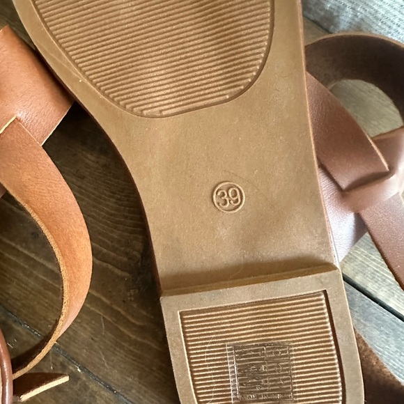 ❌SOLD❌New Brown Sandals size 8.5 (39) - Picture 3 of 4